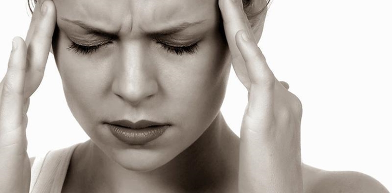 Migren Nedir ? Belirtileri Nelerdir? Migren Nasıl Tedavi Edilir?