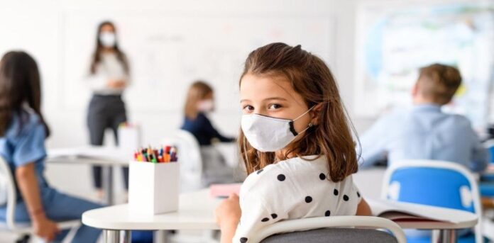 Okullarda Maske Zorunluluğu Kalkıyor mu?