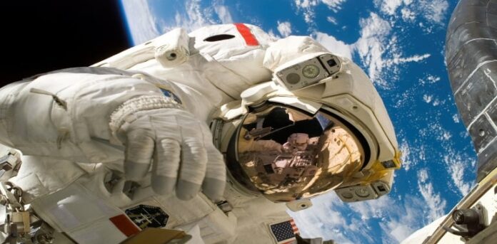 Astronotlar Neden Daha Yavaş Yaşlanıyor?